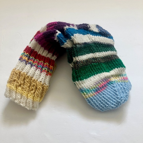 NWOT Colorful hand knit wool blend rainbow striped socks US women's sz 7 - 10 - Picture 3 of 4
